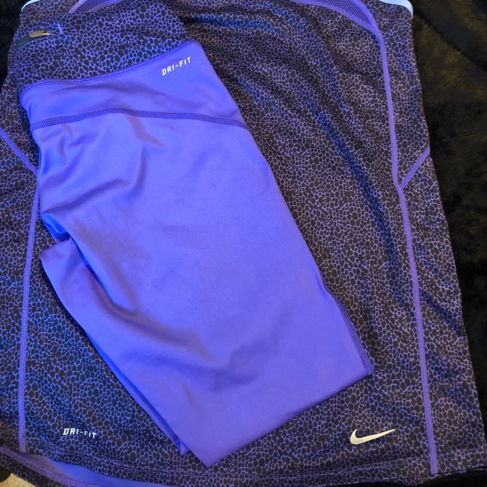 Nike matching leggings and workout tank